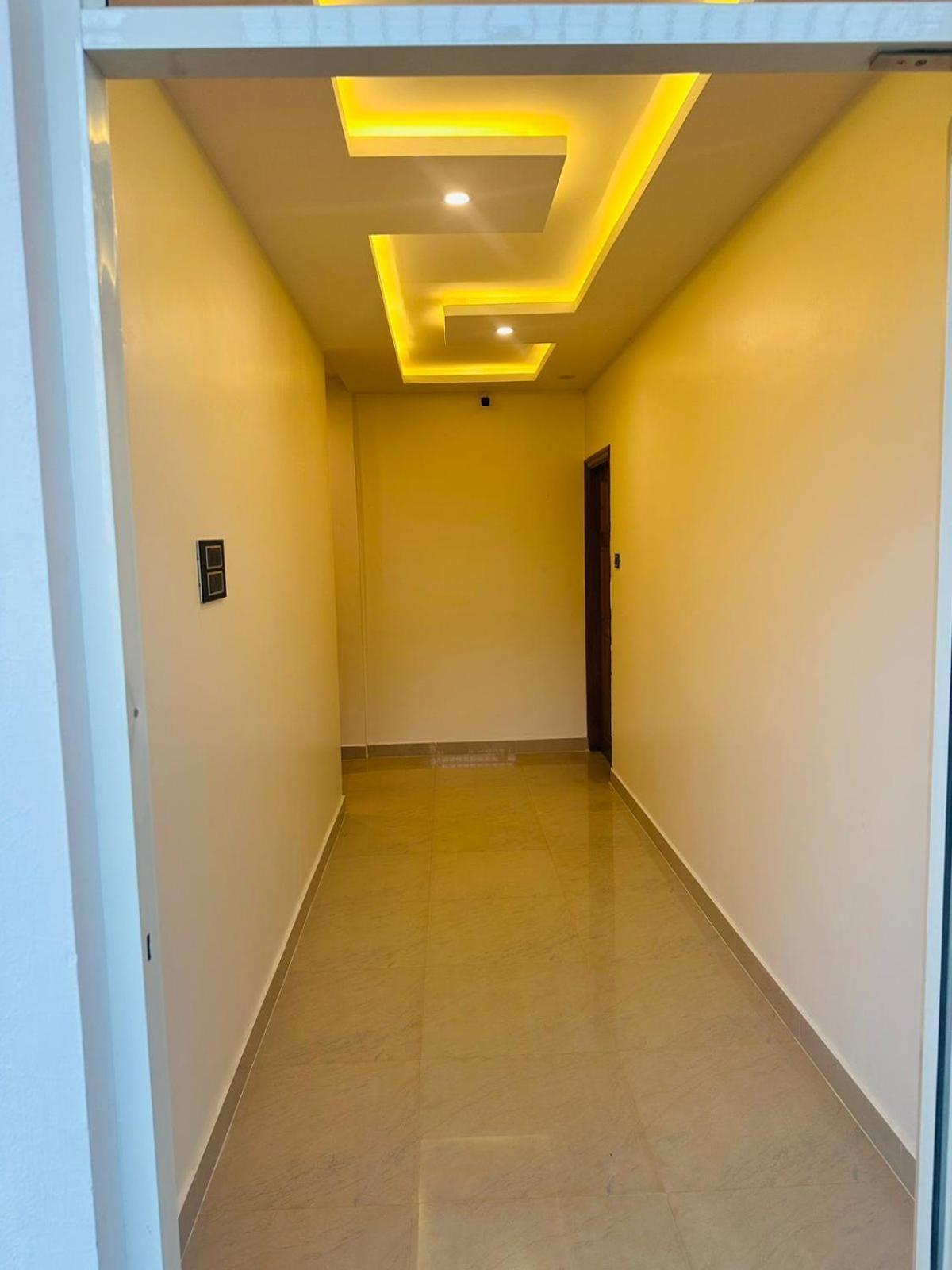 Yatri Nivas Sagara Hotel Bagian luar foto